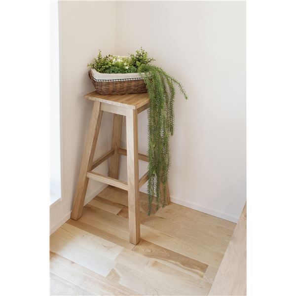 カウンターチェア ハイチェア 幅39cm ナチュラル 木製 角ハイスツール MTK-530NA リビング ダイニング 店舗 飲食店 - 画像 (3)